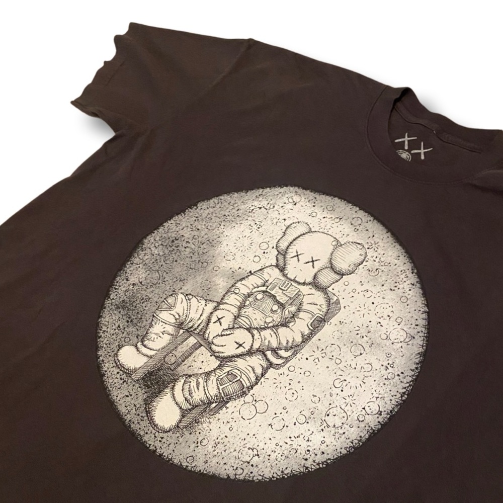 Kaws kid kudi t shirt